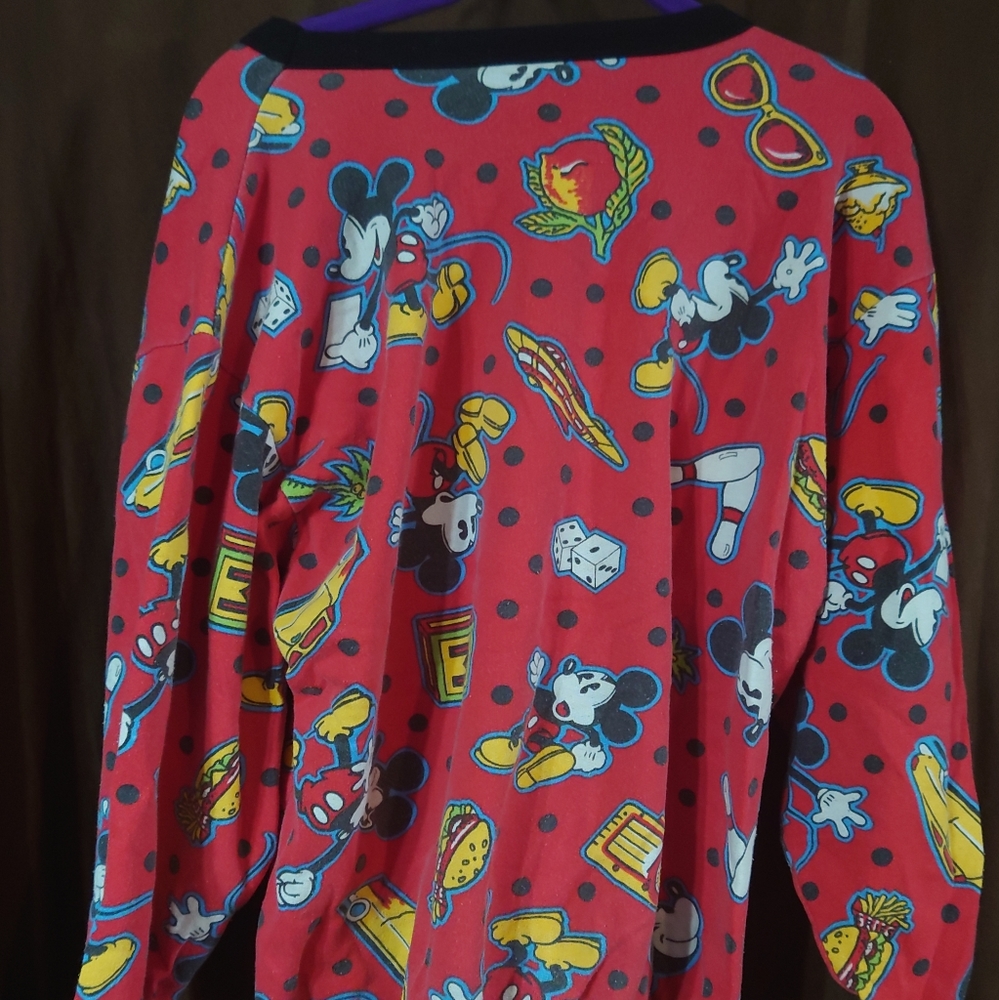 Disney Mickey Mouse sweatshirt